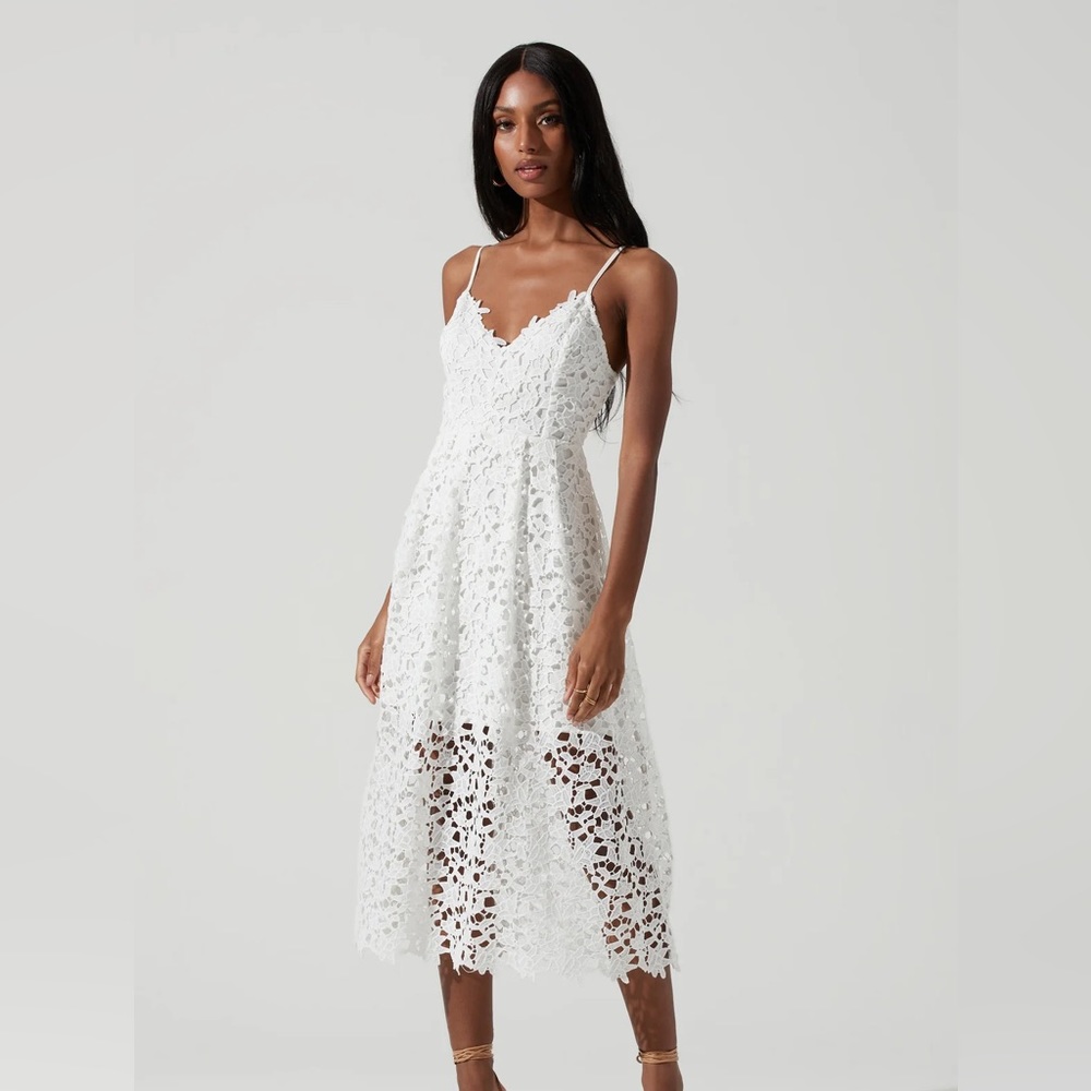 ASTR the Label White LACE A LINE MIDI DRESS